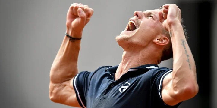 Таллон Грикспур - Мартон Фучович Таллон Грикспур - Мартон Фучович