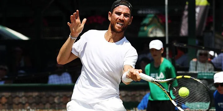 Адриан Маннарино - Йосихито Нисиока Адриан Маннарино - Йосихито Нисиока