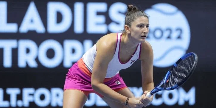 Тереза Мартинцова - Ирина Камелия Бегу Тереза Мартинцова - Ирина Камелия Бегу