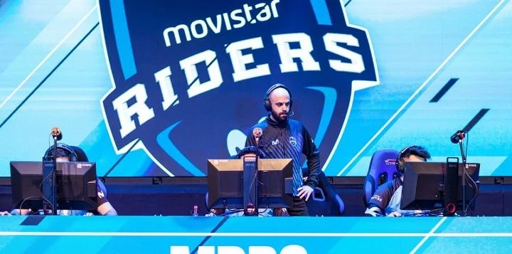 Team Dignitas - Movistar Riders Team Dignitas - Movistar Riders