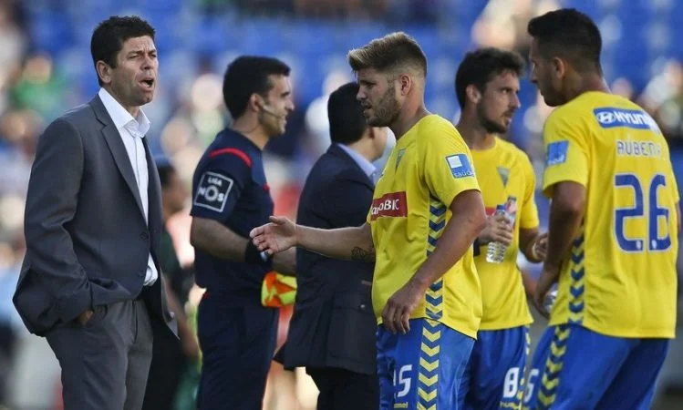 Эшторил - Тондела Эшторил - Тондела