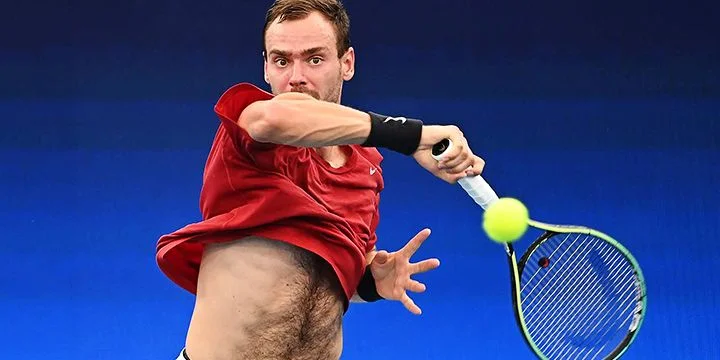 Роман Сафиуллин - Алексей Попырин