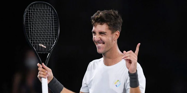 Танаси Коккинакис - Себастьян Корда Танаси Коккинакис - Себастьян Корда