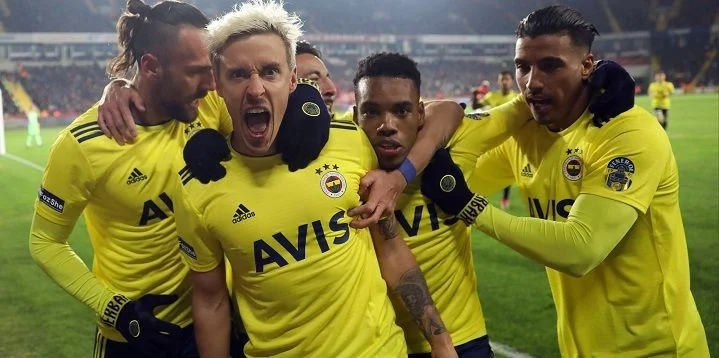 Фенербахче - Славия Прага