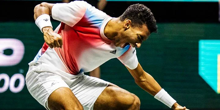 Феликс Оже-Альяссим - Илья Ивашка