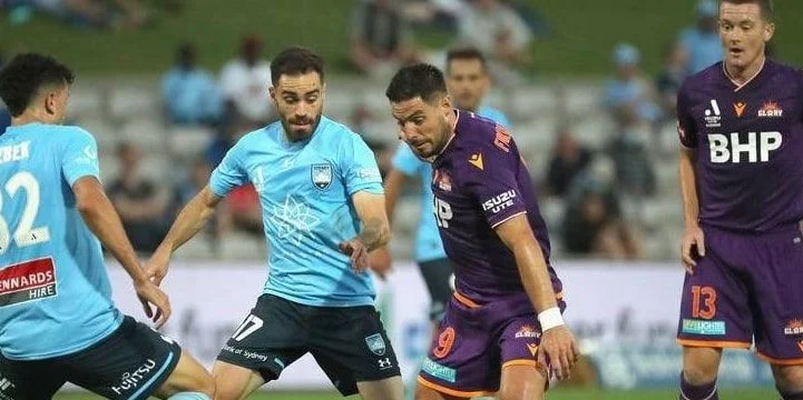 Перт Глори - Брисбен Роар