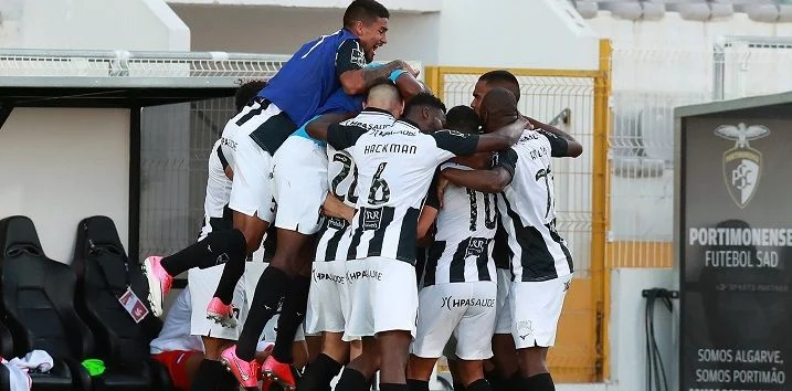 Бенфика B - Фаренсе