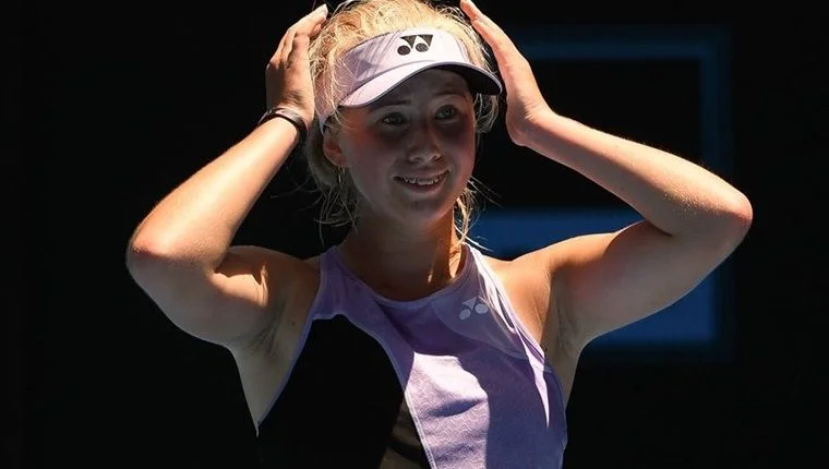 Паула Бадоса - Клара Таусон