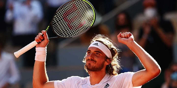 Ласло Дьере - Стефанос Циципас