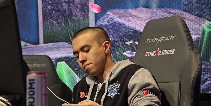 Hydra - No Sorry Hydra - No Sorry