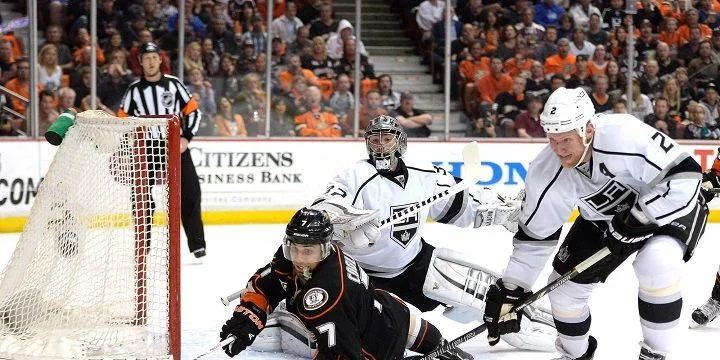 Анахайм - Лос-Анджелес Анахайм - Лос-Анджелес