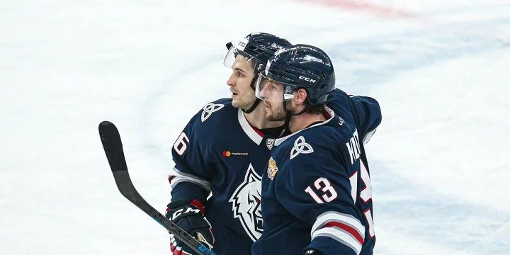 Трактор - Нефтехимик Трактор - Нефтехимик