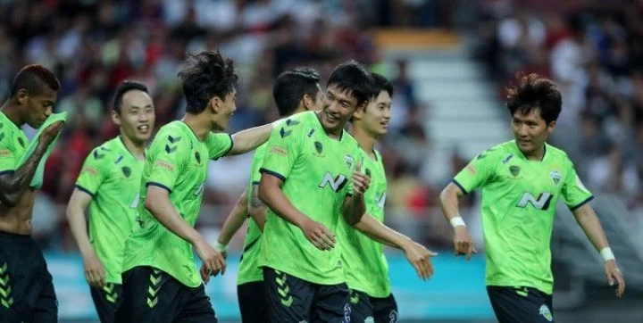 Чонбук - Пхохан Стилерс