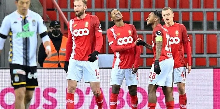 Стандарт - Бирсот-Вилрийк Стандарт - Бирсот-Вилрийк