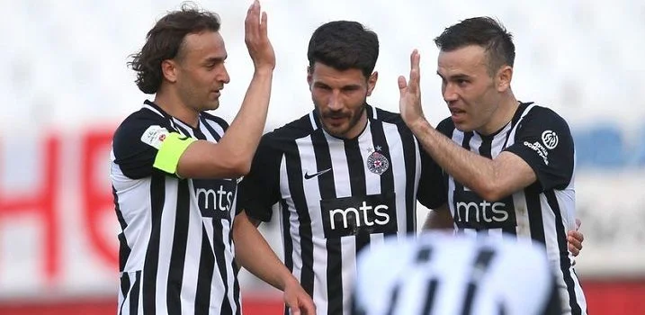 Партизан - Младость