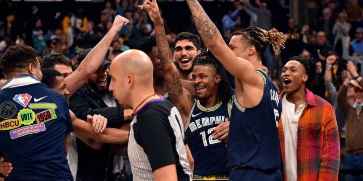 Бостон - Мемфис Бостон - Мемфис