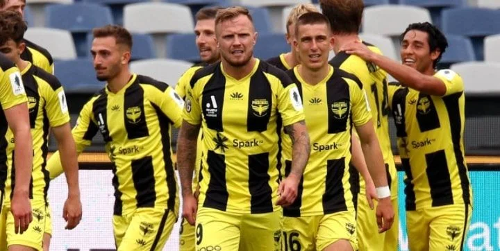 Веллингтон Феникс - Мельбурн Сити Веллингтон Феникс - Мельбурн Сити