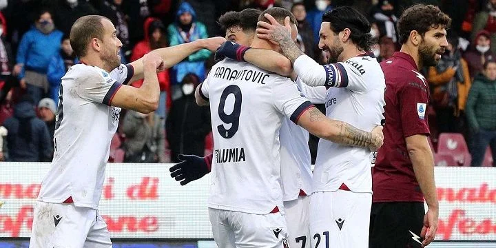 Болонья - Торино