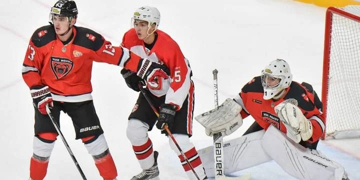 Молот - Ладья Тольятти