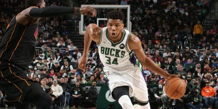 Милуоки - Финикс