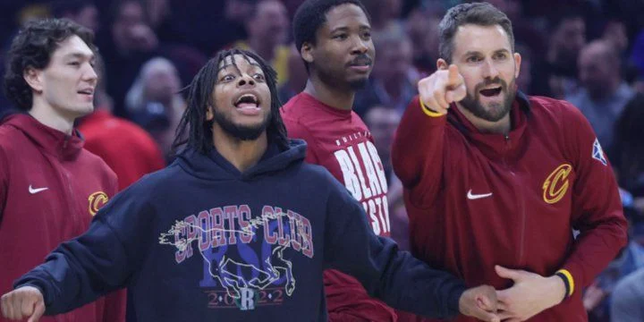 Кливленд - Торонто Кливленд - Торонто