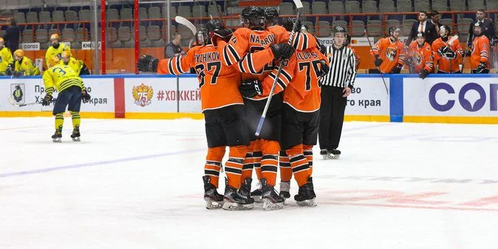 Амурские Тигры - Динамо СПб Амурские Тигры - Динамо СПб