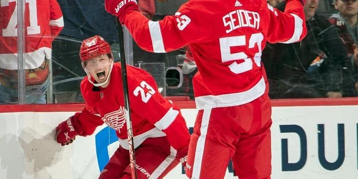 Детройт - Аризона