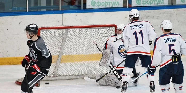 Стальные Лисы - Локо-76