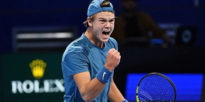 Уго Умбер - Хольгер Руне