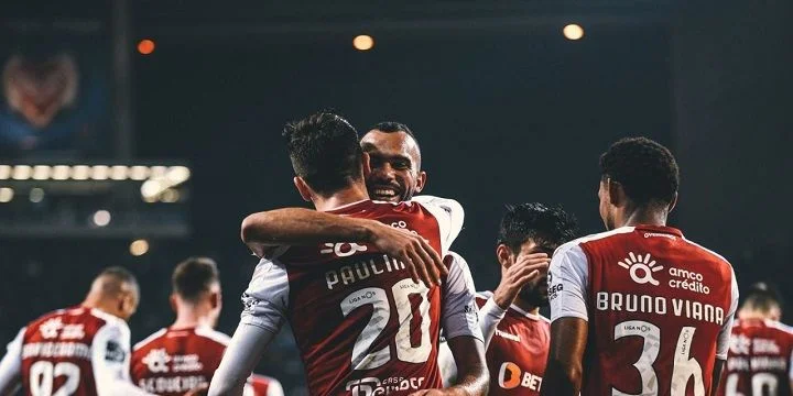 Брага - Жил Висенте Брага - Жил Висенте