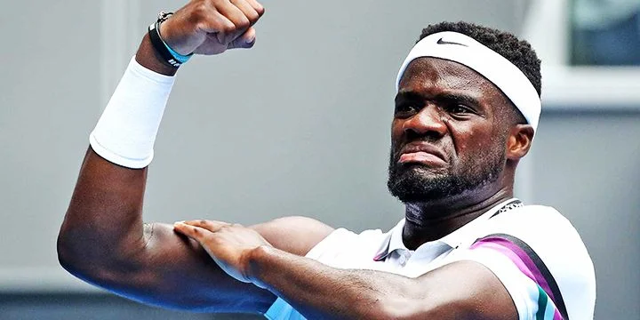 Брендон Накашима - Фрэнсис Тиафо