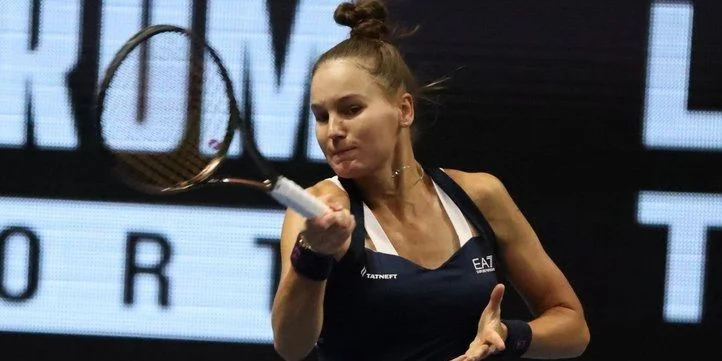 Мари Бузкова - Вероника Кудерметова