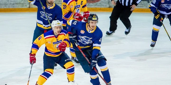 Химик - Динамо С-Пб