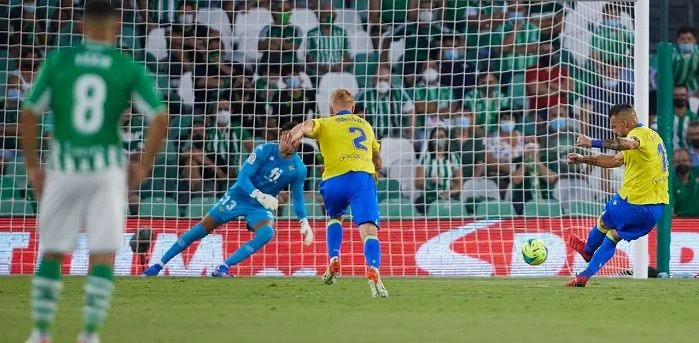 Кадис - Вильярреал