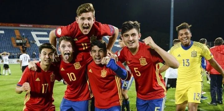 Испания (до17) - Босния и Герцеговина (до17)