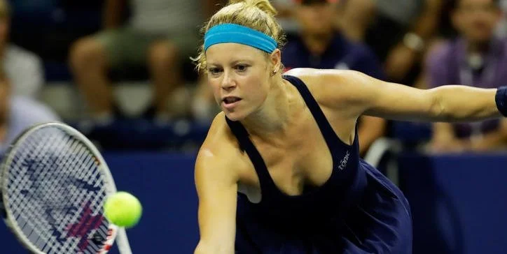 Лаура Зигемунд - Мари Бузкова