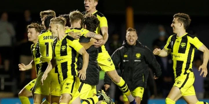 Веллингтон Феникс - Перт Глори