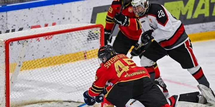 Омские Ястребы - Стальные Лисы