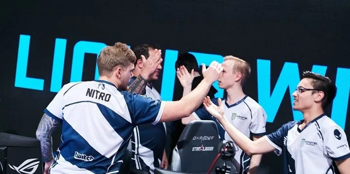 Team Liquid - Party Astronauts Team Liquid - Party Astronauts