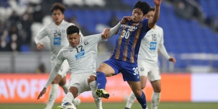 Ульсан - Пхохан Стилерс Ульсан - Пхохан Стилерс