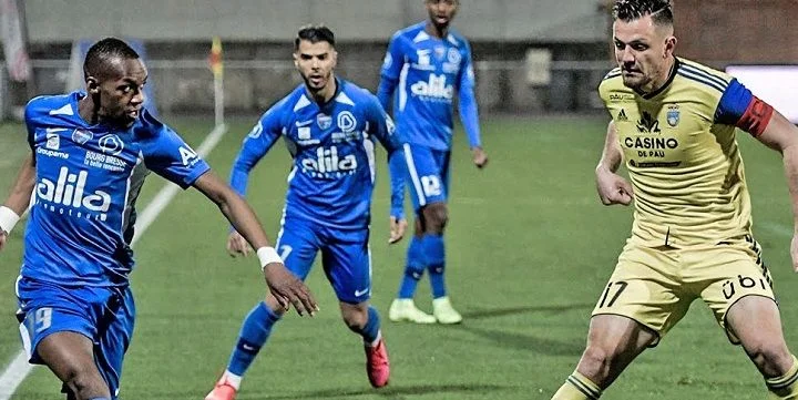 Боург Пероннас - Лаваль Боург Пероннас - Лаваль