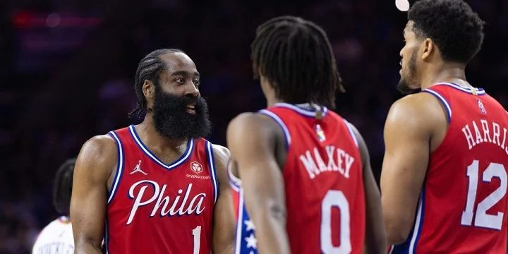 Детройт - Филадельфия