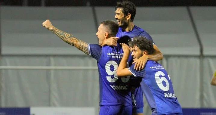 Тузласпор - Умраниспор Тузласпор - Умраниспор