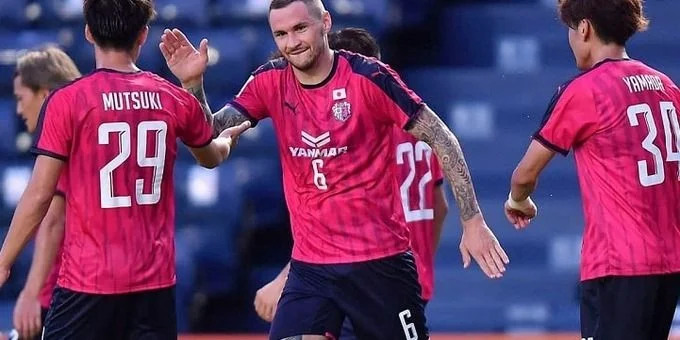 Саппоро - Урава