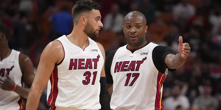 Майами - Шарлотт