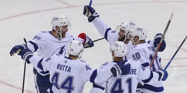 Тампа - Бостон