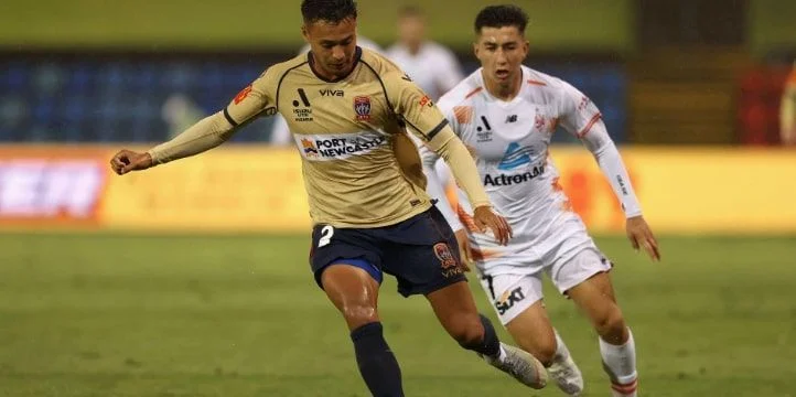 Ньюкасл Джетс - Перт Глори Ньюкасл Джетс - Перт Глори