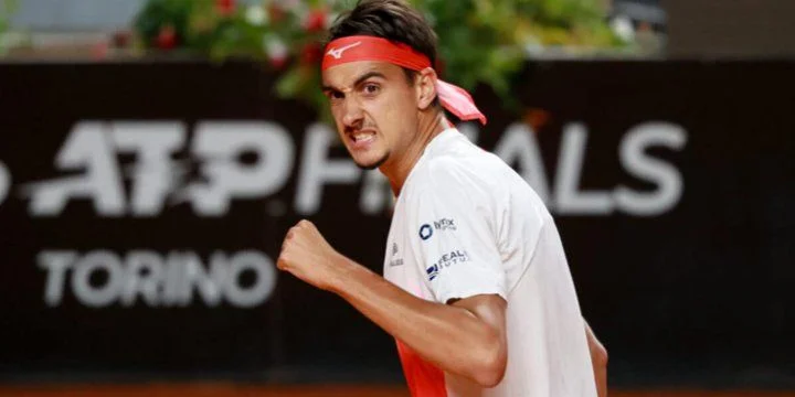 Лоренцо Сонего - Ласло Дьере