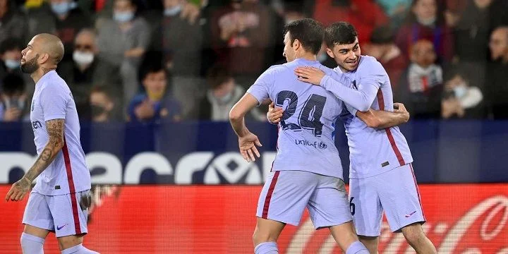 Барселона - Айнтрахт Фр