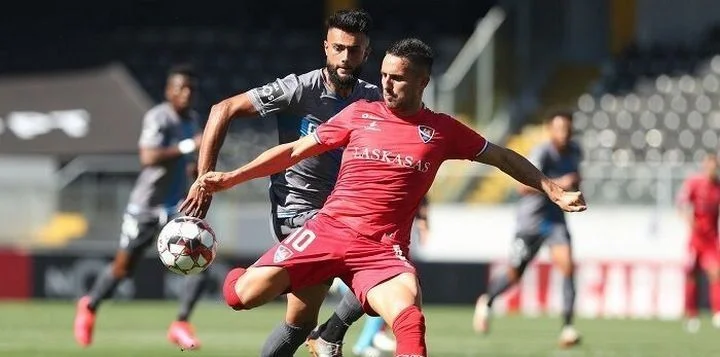 Фамаликан - Жил Висенте